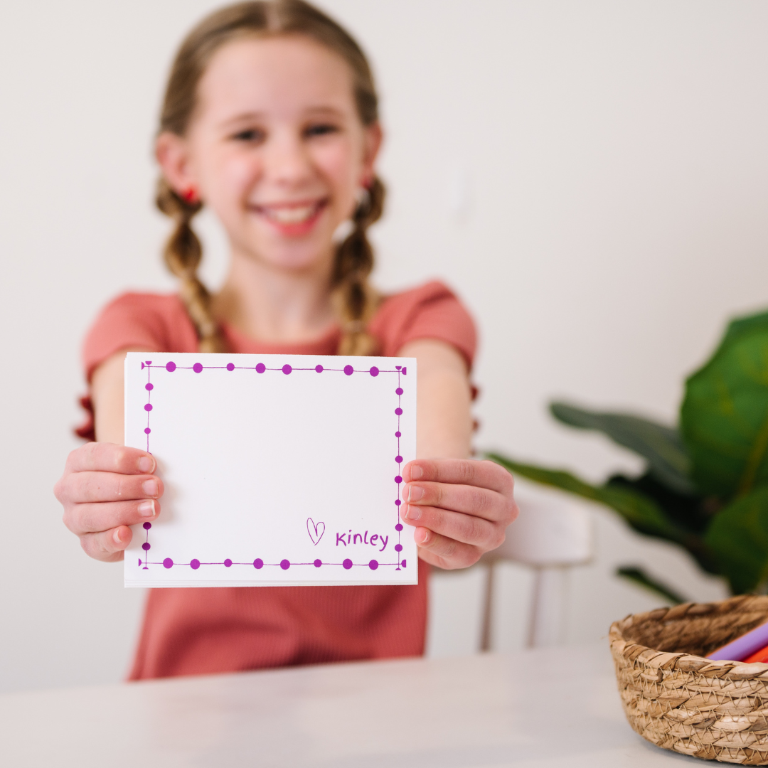 Bring a smile to your child and their friend or family member with these personalized notecards. Your child can draw a picture and/or write a note! Perfect gift for kids! Fun Learn Grow Co.